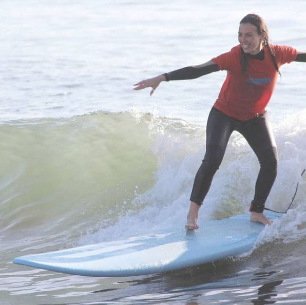 Im Madeira Surfkurs lern man kinderleicht das Wellenreiten
